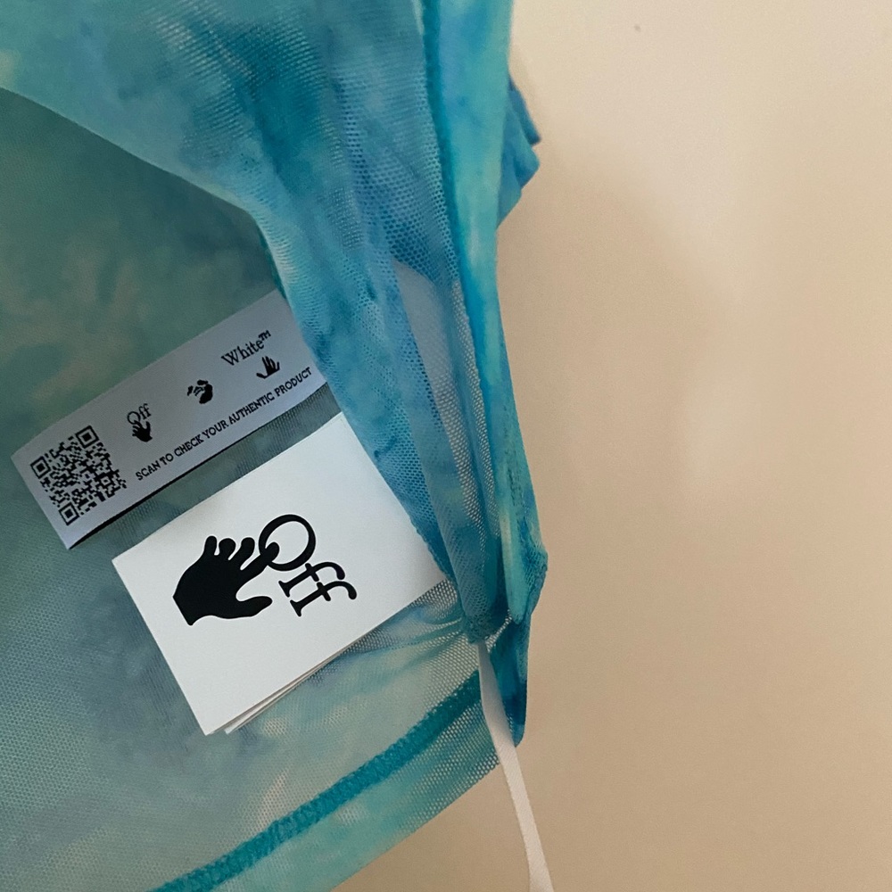 Off-White Tie Dye Mesh Crop Top - Picture 10 of 16